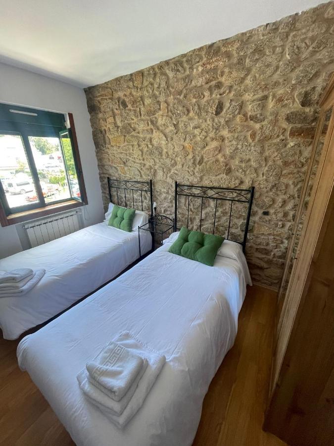 A cochera hostel Ferrol Exteriör bild